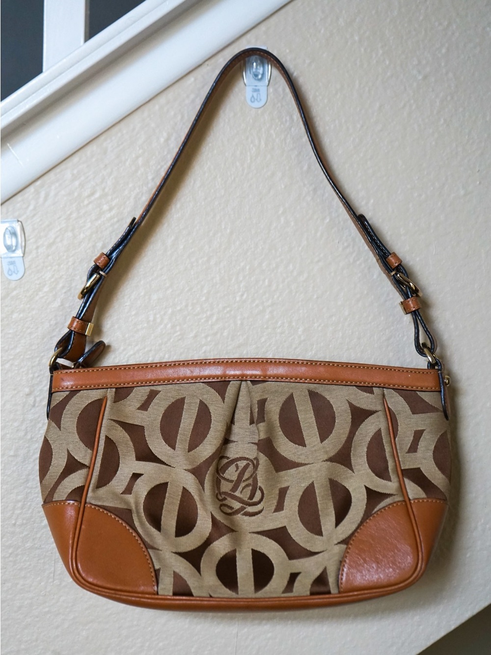 LOUIS QUATORZE Monogram Shoulder